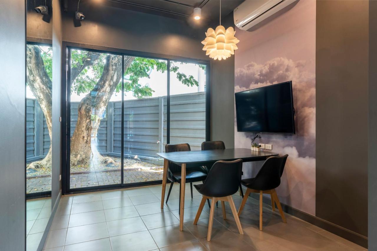 Sleep Mai Chiang Mai Airport Lifestyle Hotel Экстерьер фото